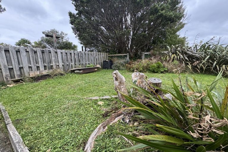 Photo of property in 9 Versailles Street, Karori, Wellington, 6012