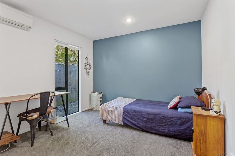 Photo of property in 53 Hawkesbury Avenue, St Albans, Christchurch, 8014