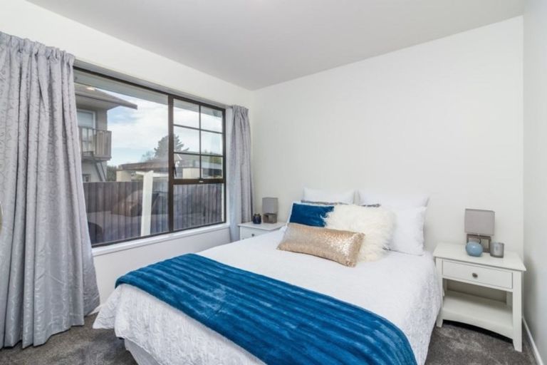 Photo of property in 209 Maidstone Road, Avonhead, Christchurch, 8042