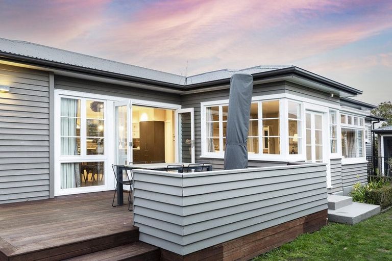 Photo of property in 128 Rutland Street, St Albans, Christchurch, 8052