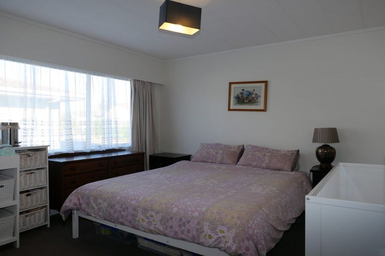 Photo of property in 47a Olive Terrace, Paraparaumu Beach, Paraparaumu, 5032