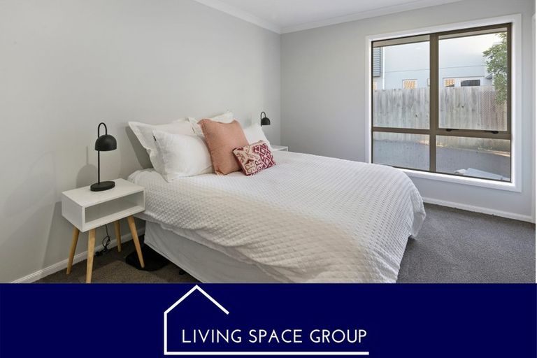 Photo of property in 29 Linkwater Way, Parklands, Christchurch, 8083