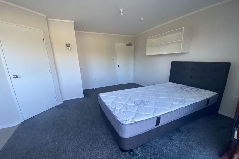 Photo of property in 2 Vine Street, Hillcrest, Hamilton, 3216