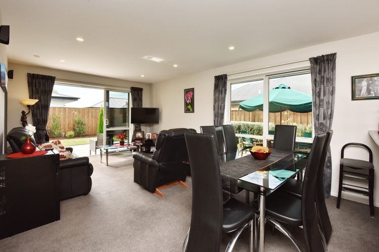 Photo of property in 35 Burford Way, Rolleston, 7615