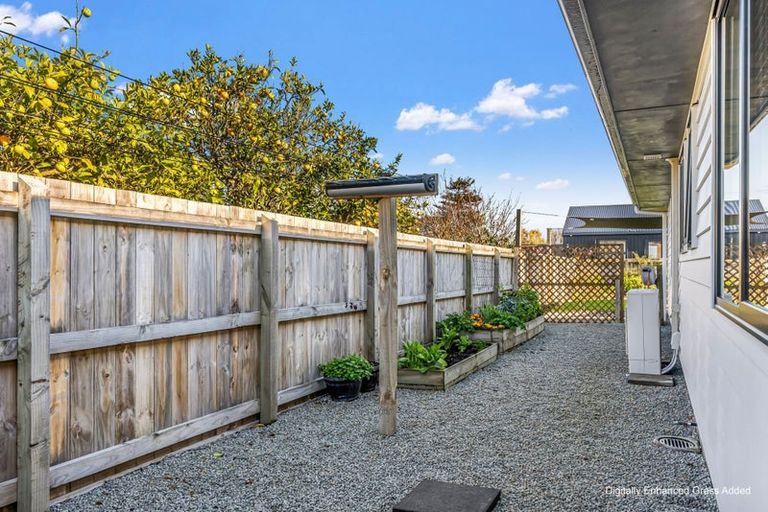 Photo of property in 16a De Lautour Road, Kaiti, Gisborne, 4010