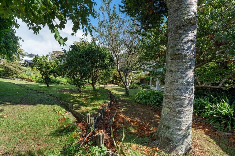 Photo of property in 5 Whakapaki Street, Urenui, 4375