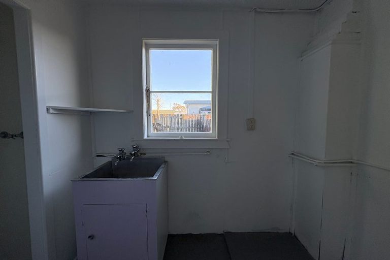 Photo of property in 36-38 Weraroa Road, Levin, 5510