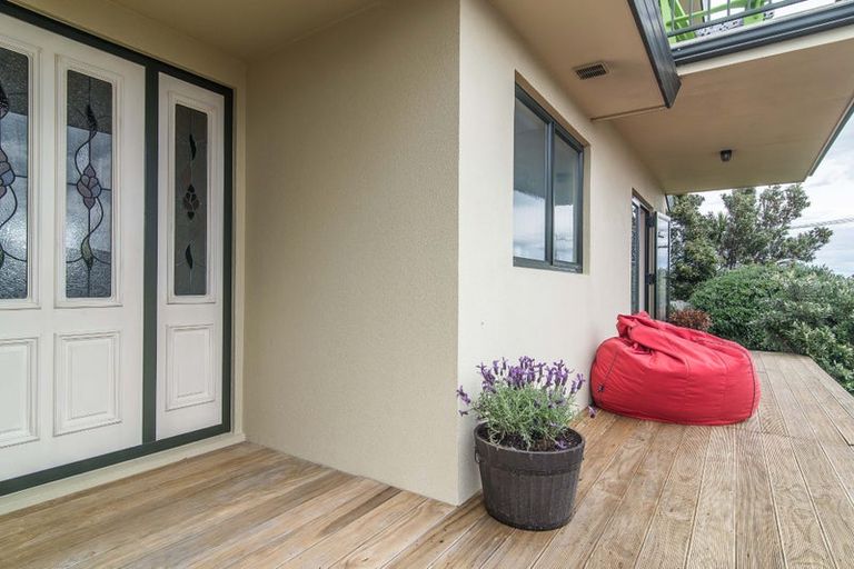 Photo of property in 49 Seaview Road, Paraparaumu Beach, Paraparaumu, 5032