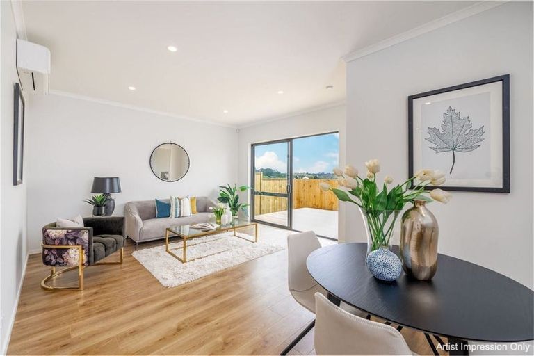 Photo of property in 4 Horokaka Street, Massey, Auckland, 0614