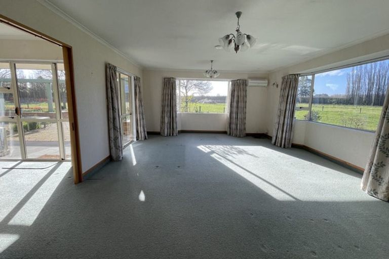 Photo of property in 77 Johnstone Street, Tinwald, Ashburton, 7774