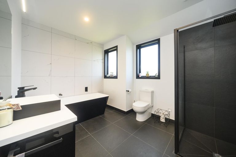 Photo of property in 14 Huffington Place, Feilding, 4702