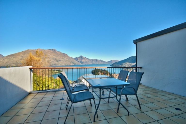 Photo of property in 20b Manchester Place, Queenstown, 9300