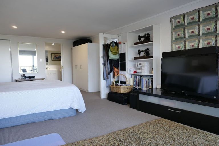 Photo of property in 7 Jeep Road, Raumati South, Paraparaumu, 5032