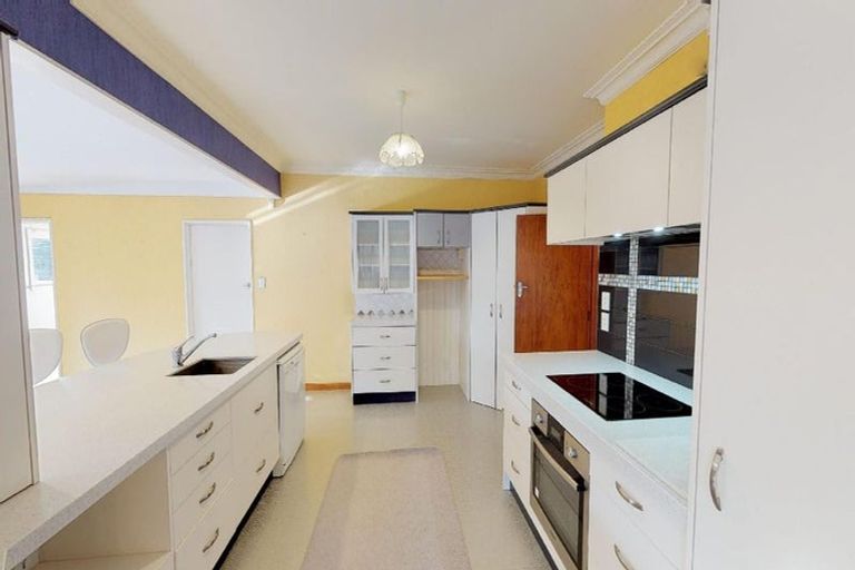 Photo of property in 261 Victoria Avenue, Hokowhitu, Palmerston North, 4410