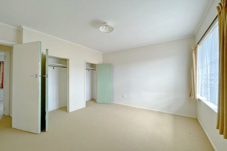 Photo of property in 20 Copley Street, New Lynn, Auckland, 0600
