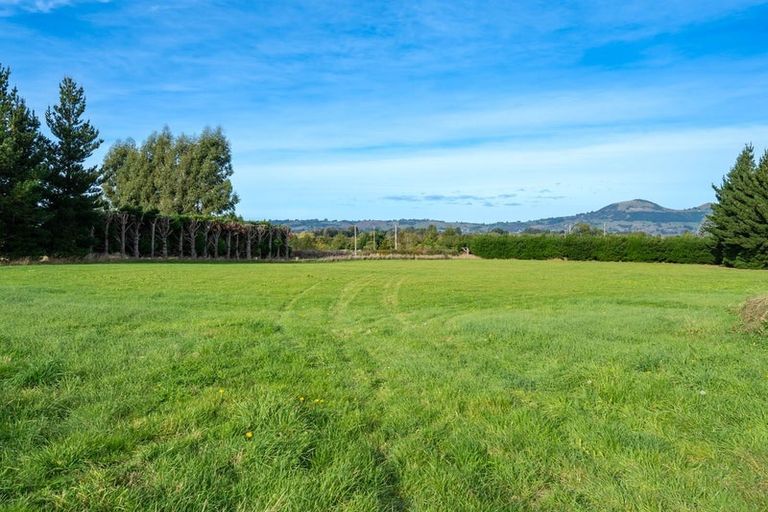Photo of property in 210 Tirohanga Road, North Taieri, Mosgiel, 9092