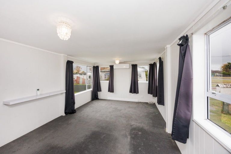 Photo of property in 45/45b Avenue Road, Foxton, 4814