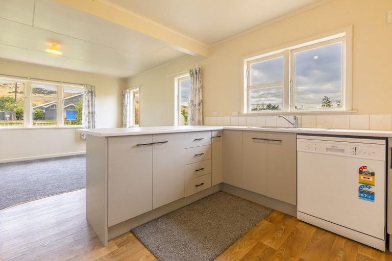 Photo of property in 8 Dundas Street, Porangahau, 4291