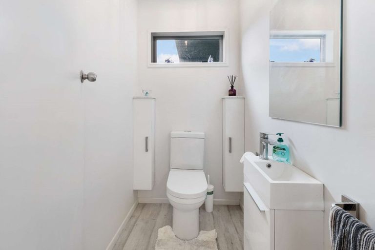 Photo of property in 64 Harrisville Road, Tuakau, 2121