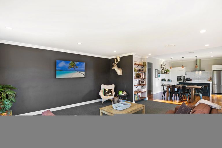 Photo of property in 9 Woodhouse Road, Patumahoe, Pukekohe, 2679