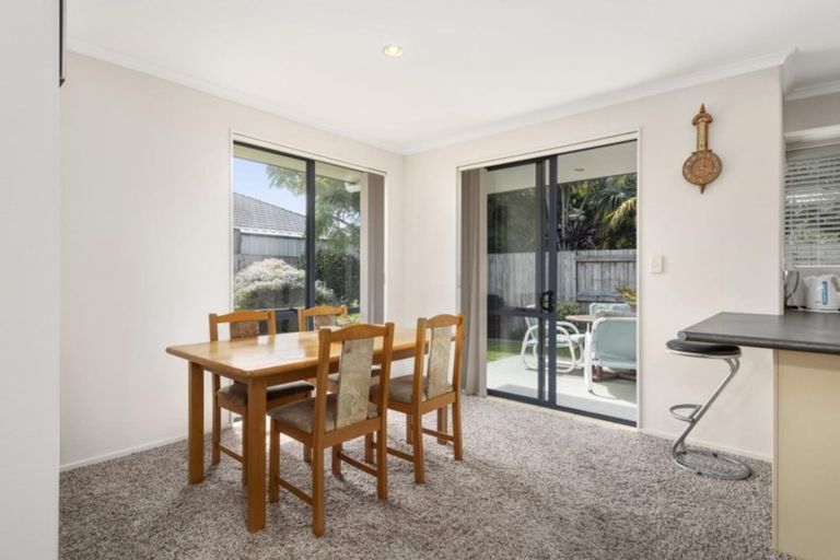 Photo of property in 39 Savannah Place, Papamoa Beach, Papamoa, 3118