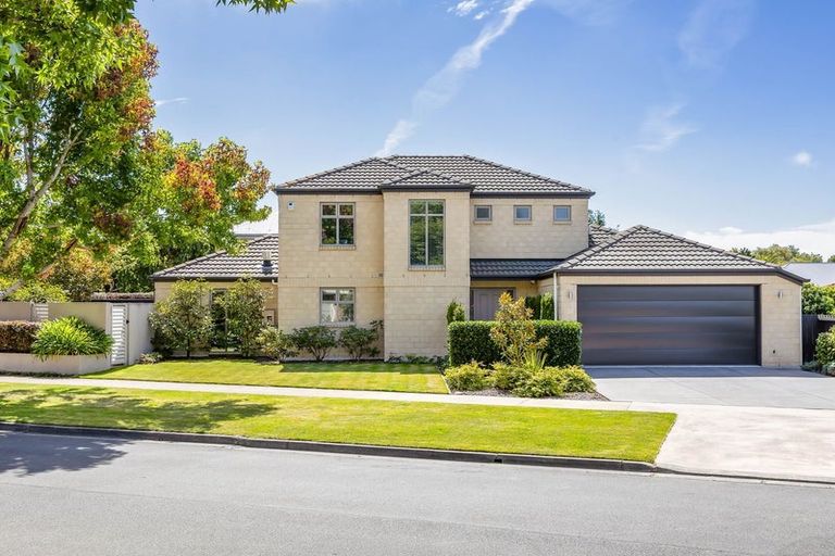 Photo of property in 1 Richard Seddon Drive, Northwood, Christchurch, 8051