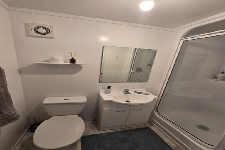 Photo of property in 1/41 Monarch Avenue, Hillcrest, Auckland, 0627