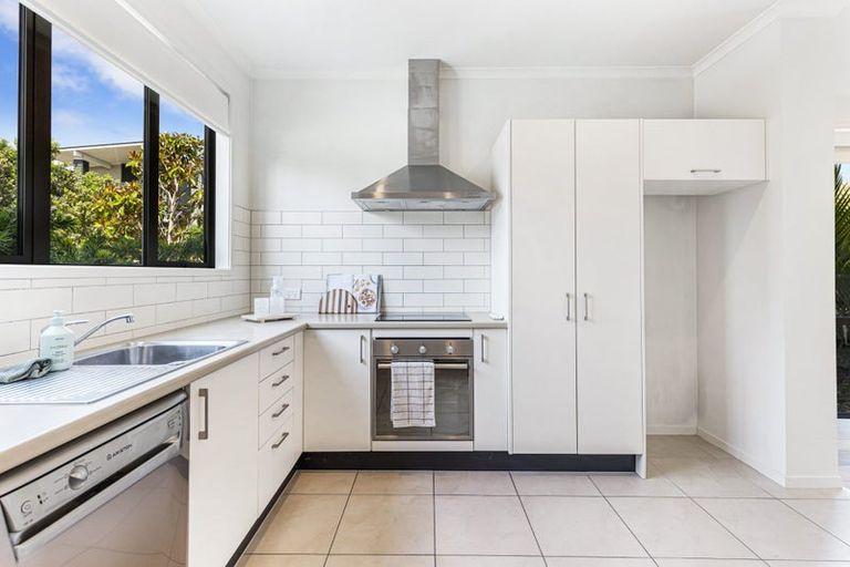 Photo of property in 19c Meteor Road, Hobsonville, Auckland, 0616