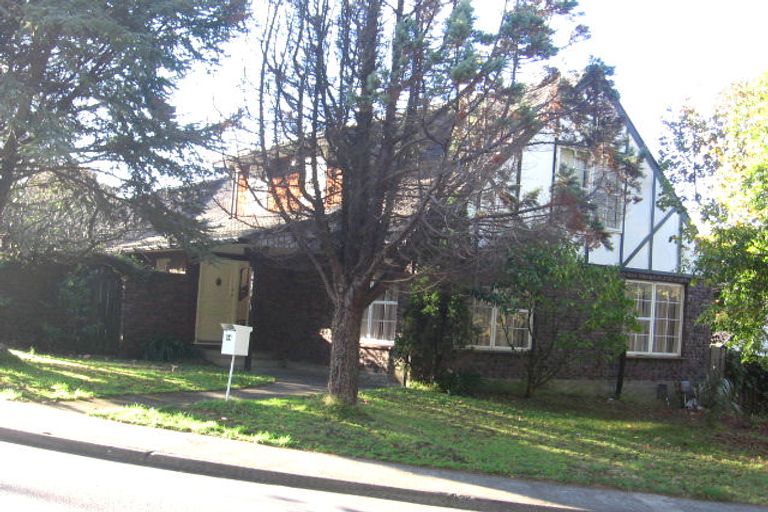 Photo of property in 24 Halswater Drive, Churton Park, Wellington, 6037