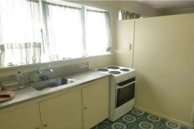 Photo of property in 62- 64 Hampshire Street, Cannons Creek, Porirua, 5024