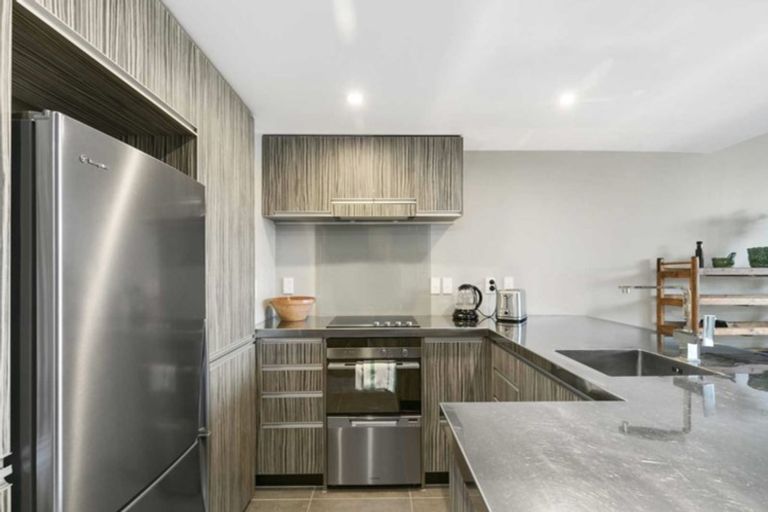 Photo of property in Canvas Apartments, 18/307u Willis Street, Te Aro, Wellington, 6011
