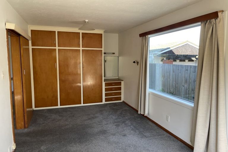 Photo of property in 2/23 Donald Place, St Albans, Christchurch, 8014