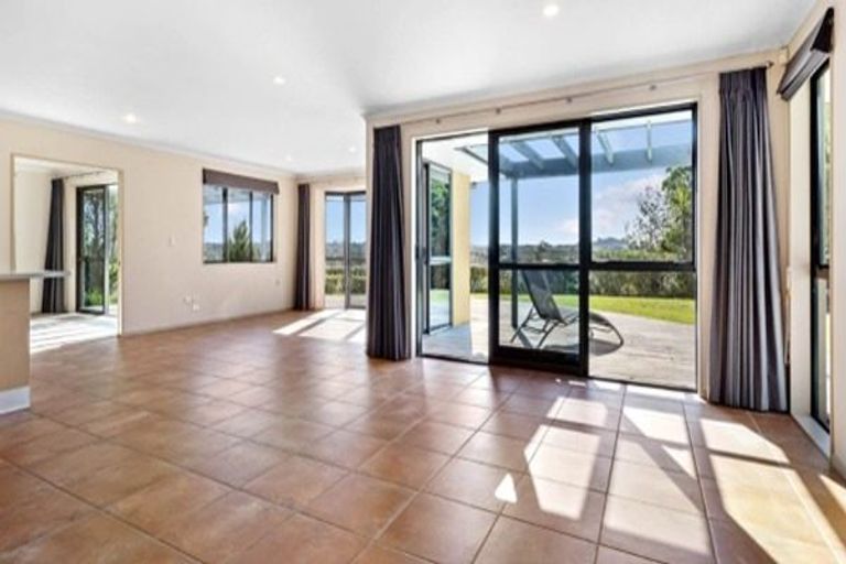 Photo of property in 31 Rarere Terrace, Kerikeri, 0230