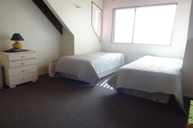 Photo of property in 46u2 Cook Street, Hamilton East, Hamilton, 3216