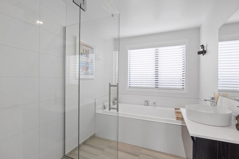 Photo of property in 12 Ardrossan Way, Tai Tapu, 7672