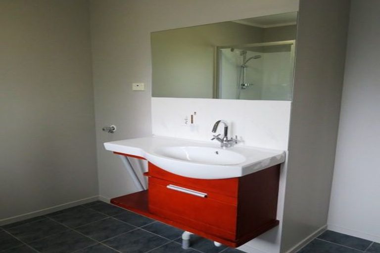 Photo of property in 1/46 May Street, Hamilton East, Hamilton, 3216