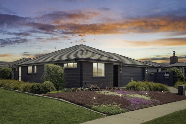 Photo of property in 90 Ledbury Drive, Rolleston, 7615