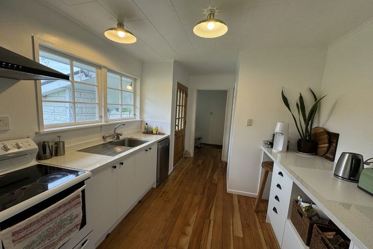 Photo of property in 17 Von Dadelszen Place, Havelock North, 4130