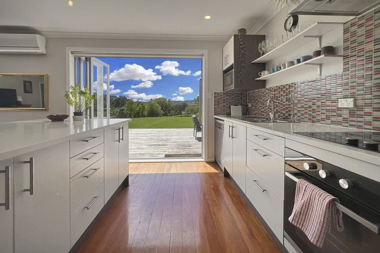 Photo of property in 960 Whangaripo Valley Road, Whangaripo, Wellsford, 0972