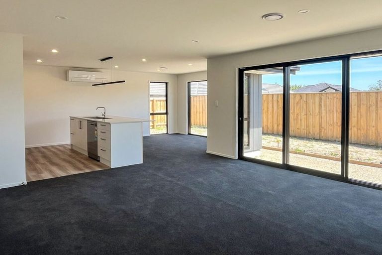 Photo of property in 173 Styx Mill Road, Casebrook, Christchurch, 8051