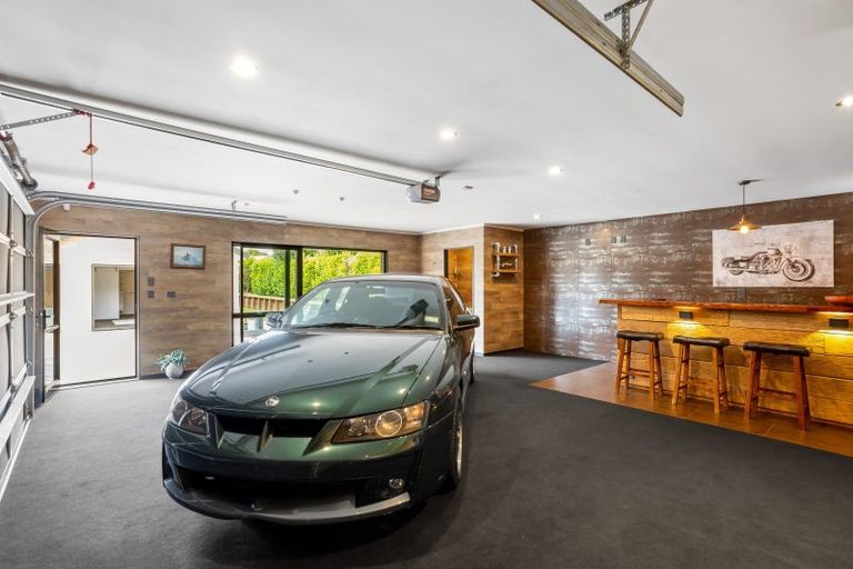 Photo of property in 65 Sunny Crescent, Huapai, Kumeu, 0810