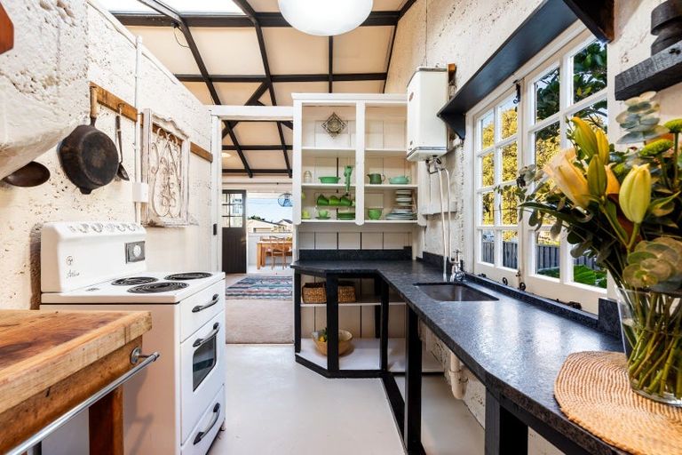 Photo of property in 10 Grange Road North, Haumoana, 4102