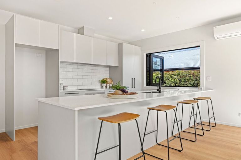 Photo of property in 37 Sullivan Avenue, Woolston, Christchurch, 8023