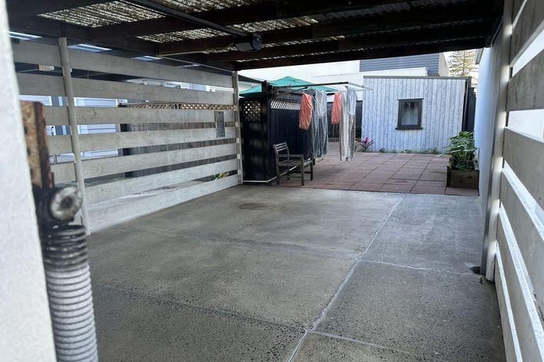 Photo of property in 25b Victoria Road, Mount Maunganui, 3116