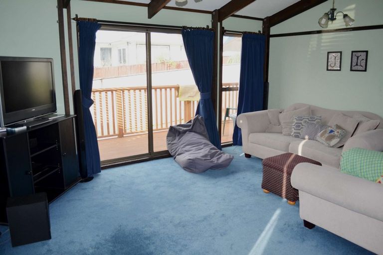 Photo of property in 6 Manurewa Grove, Wainuiomata, Lower Hutt, 5014