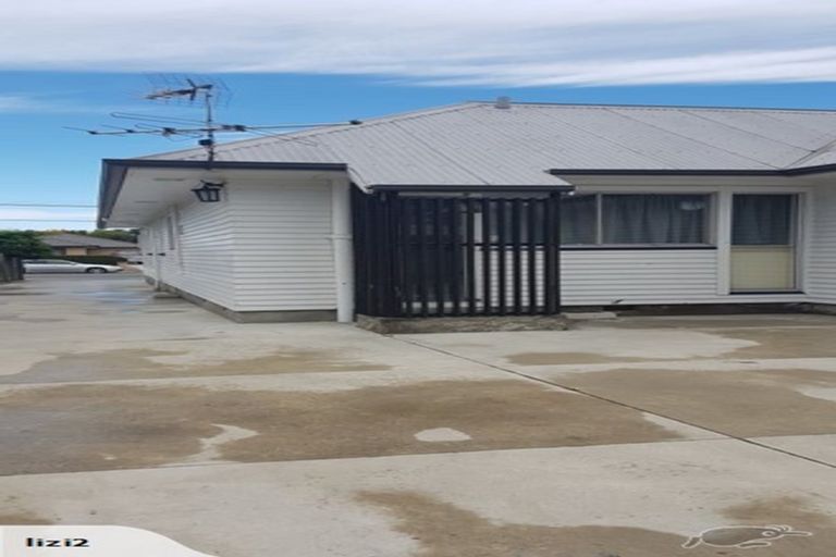Photo of property in 79a Mackenzie Avenue, Woolston, Christchurch, 8023