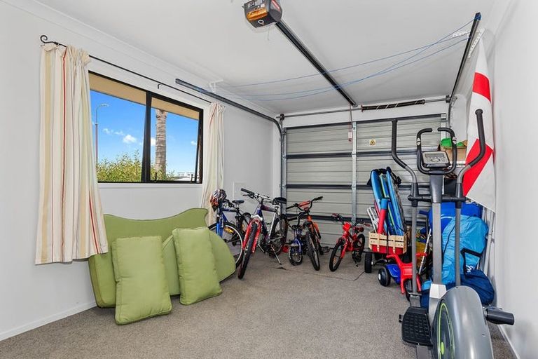 Photo of property in 11 Ata-mahina Way, Ruakaka, 0116