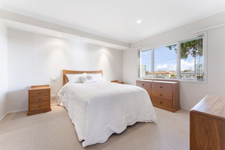 Photo of property in 147 Tukapa Street, Westown, New Plymouth, 4310