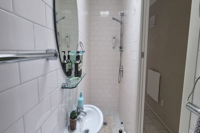 Photo of property in 171 Marine Parade, Mount Maunganui, 3116