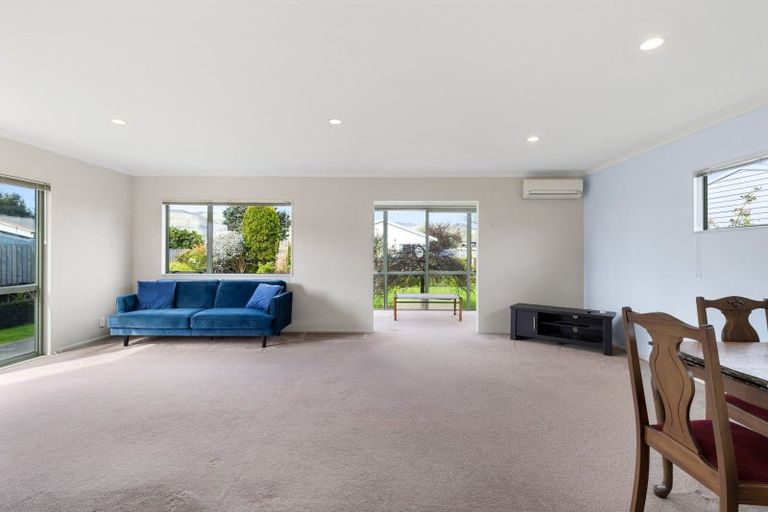Photo of property in 11 Bradley Street, Paeroa, 3600